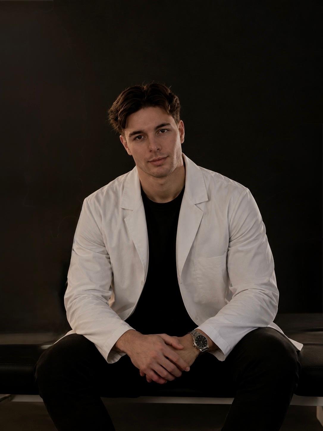 Tim Cobs, fisioterapeuta y fundador de NEXUS